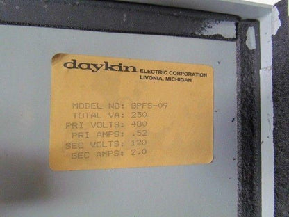 Daykin GPFS-09 Enclosed Transformer Disconnect 250VA 480V Pri 120V Sec 1PH