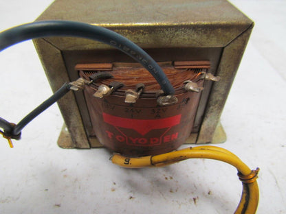 Toyoden 2H381 Transformer 220V 1Amp 0-38V