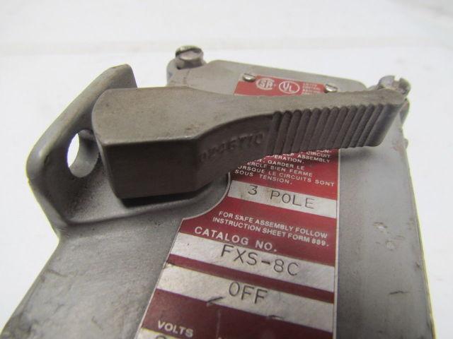 Killark FXS-8C Factory Sealed Tumbler Switch 15Amp 240/480VAC Hazardous Location