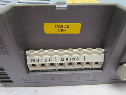 KEBCO 09.F0.R01-3279 2.8KVA Frequency Inverter Combivert 3PH 200/240V W/Manuals