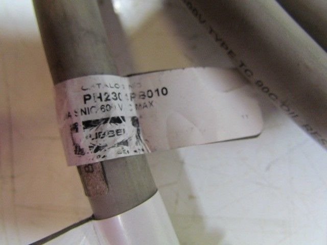 Hubbell PH2304PB010 10' Male/Female Double Ended Cable Assembly 20A 4 Pole 600V