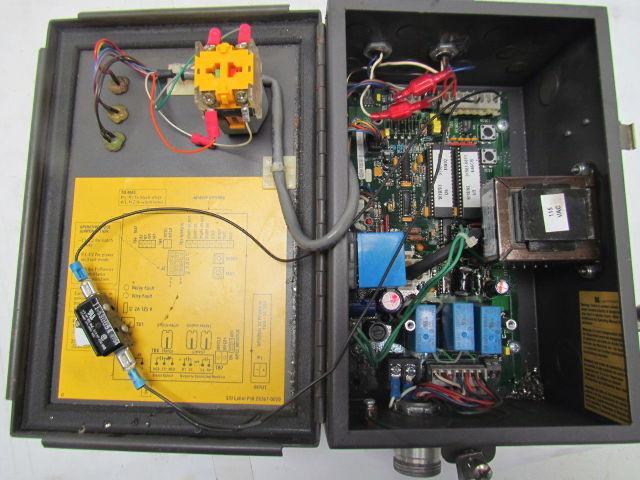STI OMC-2-120-GM2 Safety Mat Optomat Controller w/GM Special 2-Mat Connectors