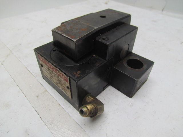 SR Engineering Ltd LY4F-25.4-AE28. Hi-Clamp Single Action Bolt Flange Die Clamp