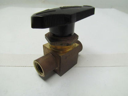 Whitey B-44F4 BallValve 500PSI Max 150°F Brass construction