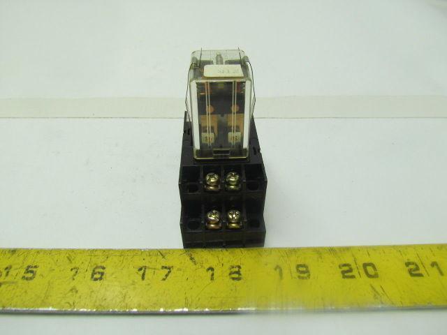 Allen-Bradley 700-HF32A1 10Amp 120/240 Cube Relay w/700HN116 bases Lot of 8