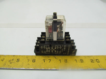 Allen-Bradley 700-HF32A1 10Amp 120/240 Cube Relay w/700HN116 bases Lot of 8