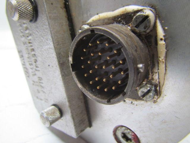 TR Electronic 1176-WWW1 AE100M-UNI Absolute Encoder 1/2" Dia Shaft 11-27VDC