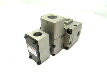 SMC VP3145-043TA Pneumatic Solenoid Valve 3-Port 1/2"npt 110V