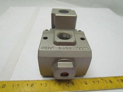 SMC VP3145-043TA Pneumatic Solenoid Valve 3-Port 1/2"npt 110V