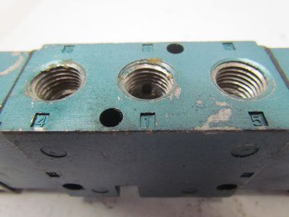 MAC 825C-PM-611BA652 Ser 800 Open Center Dual 24VCoil Control Valve