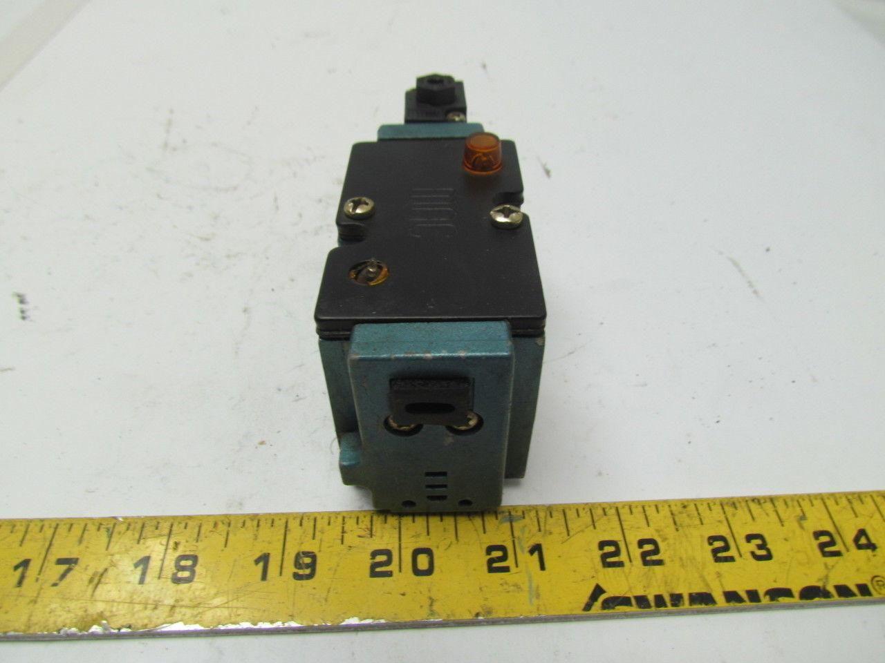 MAC 82A-BC-BKA-TM-DAAP-1DA Single Coil Pneumatic Directional Control Valve