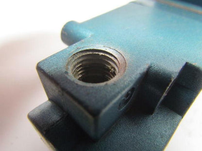 MAC 225B-521CAAA Series 200 Pneumatic Solenoid Universal Valve 24VDC Coil