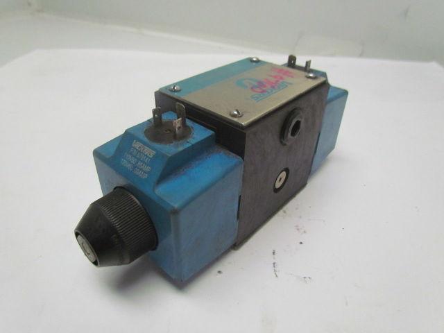 Eaton Vickers DG4S4-0133C-U-B-60 Directional Hydraulic Control Valve 110/120V