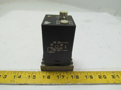 Eagle Signal CR301A6 110V 60H programablerelay w/ base