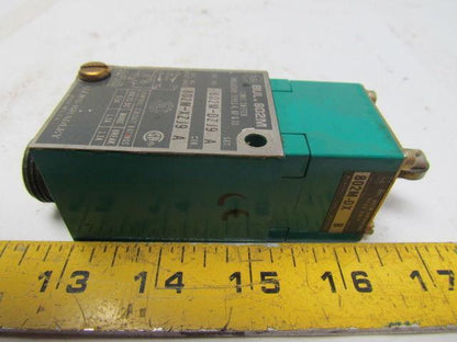 Allen Bradley 802M-DZJ9 Pre Wirer Factory Sealed Limit Switch 5-24VDC 1.1A
