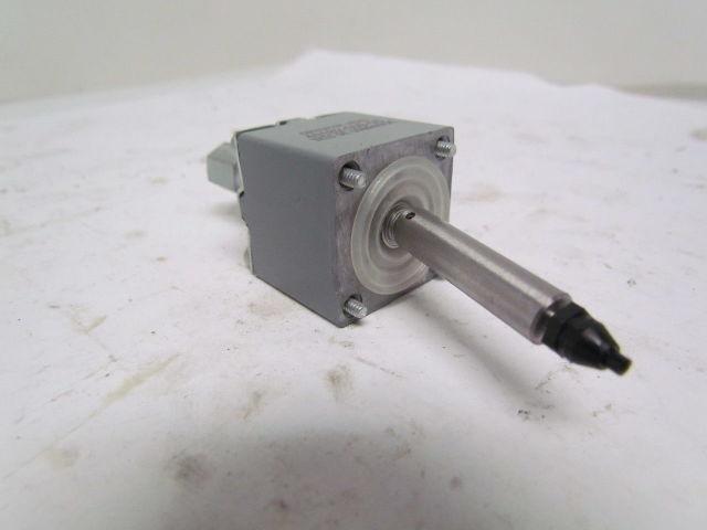 Allen Bradley 40182-009-56 Operator Head For Limit Switch Assembly