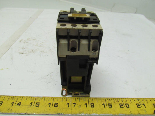 Telemecanique   LP1 D12 01 Contactor Relay Motor Starter 24V Coil