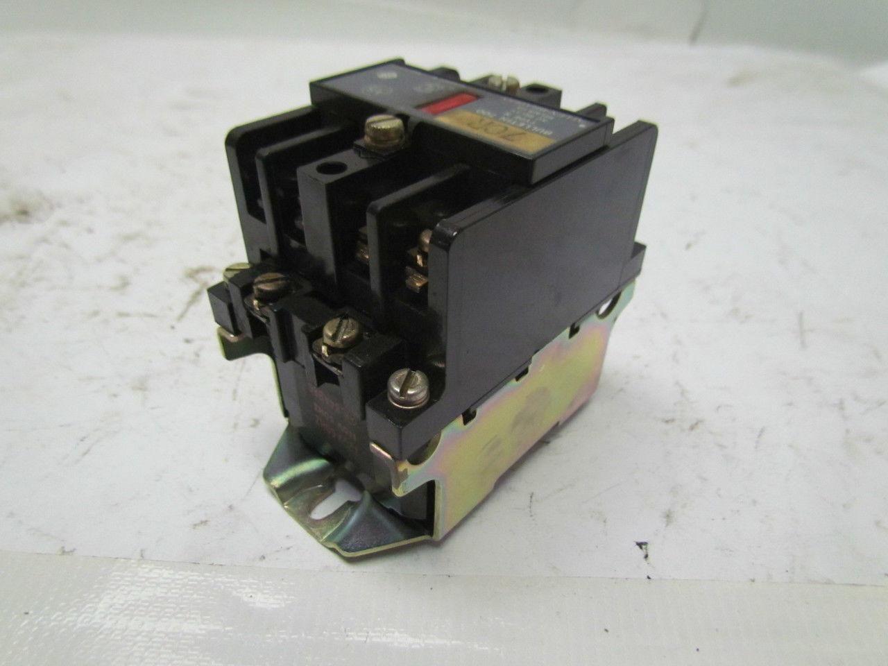 A-B Allen Bradley 700-N400A1 Control Relay 120V Coil Ser C