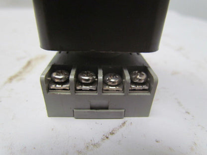 Eagle Signal CG907Q3 120V AC/DC Time Delay Relay w/Base 0.25-1.75 Sec