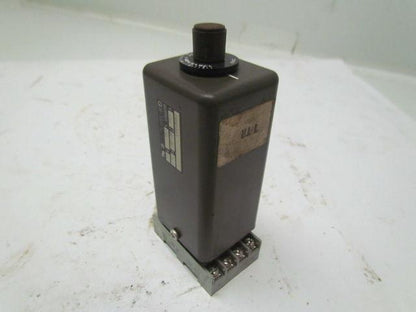 Eagle Signal CG907Q3 120V AC/DC Time Delay Relay w/Base 0.25-1.75 Sec