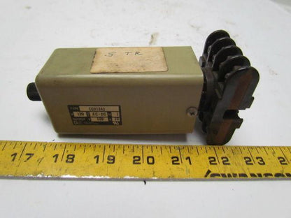 Eagle Signal CG912A3 120V Ac/DC Time Delay Relay w/Base 0-16 Sec.