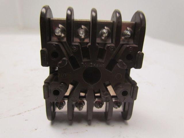 Eagle Signal CG912A3 120V Ac/DC Time Delay Relay w/Base 0-16 Sec.