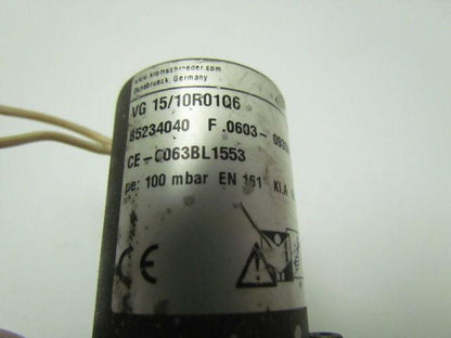 Krom Schroder VG 15/10R01Q6 Gas Solenoid Valve 1/2"npt Ports 100mbar 120V 8VA