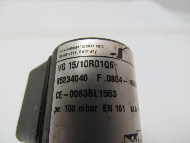 Krom Schroder VG 15/10R01Q6 Gas Solenoid Valve 1/2"npt Ports 100mbar 120V 8VA