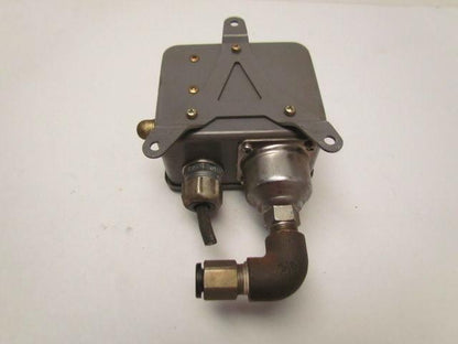 SM ISG130-031-XJ Pressure Control Pressure limit 15KGF/CM squared