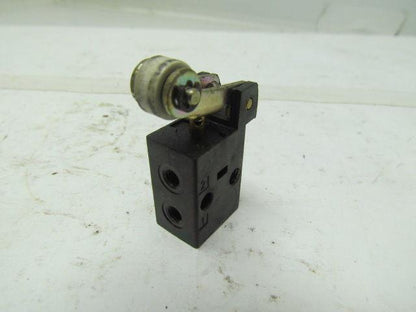 Kuhnke 74003 Modular Poppet Valves Roller Lever Operated Lot of 6