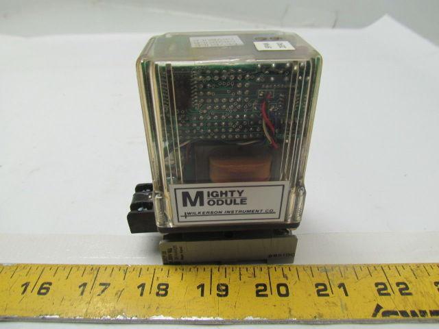 Wilkerson MM4130L Mighty Module Input -25/200°F output 4/20mAdc 115 VAC 4.6 VA