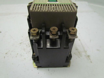 LG SMC-100P Contactor Motor Starter 100A 3 Pole 550V 120V Coil