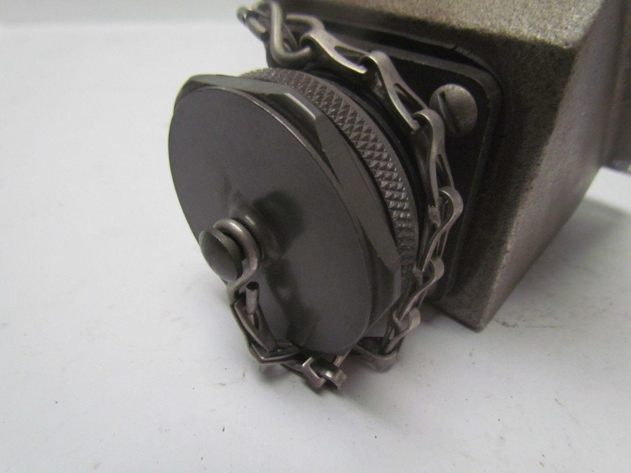 Amphenol ZZM 2516 12 45 Deg Connector Housing 3016-255F Cap 19Pin Male