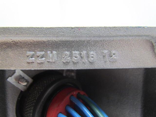 Amphenol ZZM 2516 12 45 Deg Connector Housing 3016-255F Cap 19Pin Male