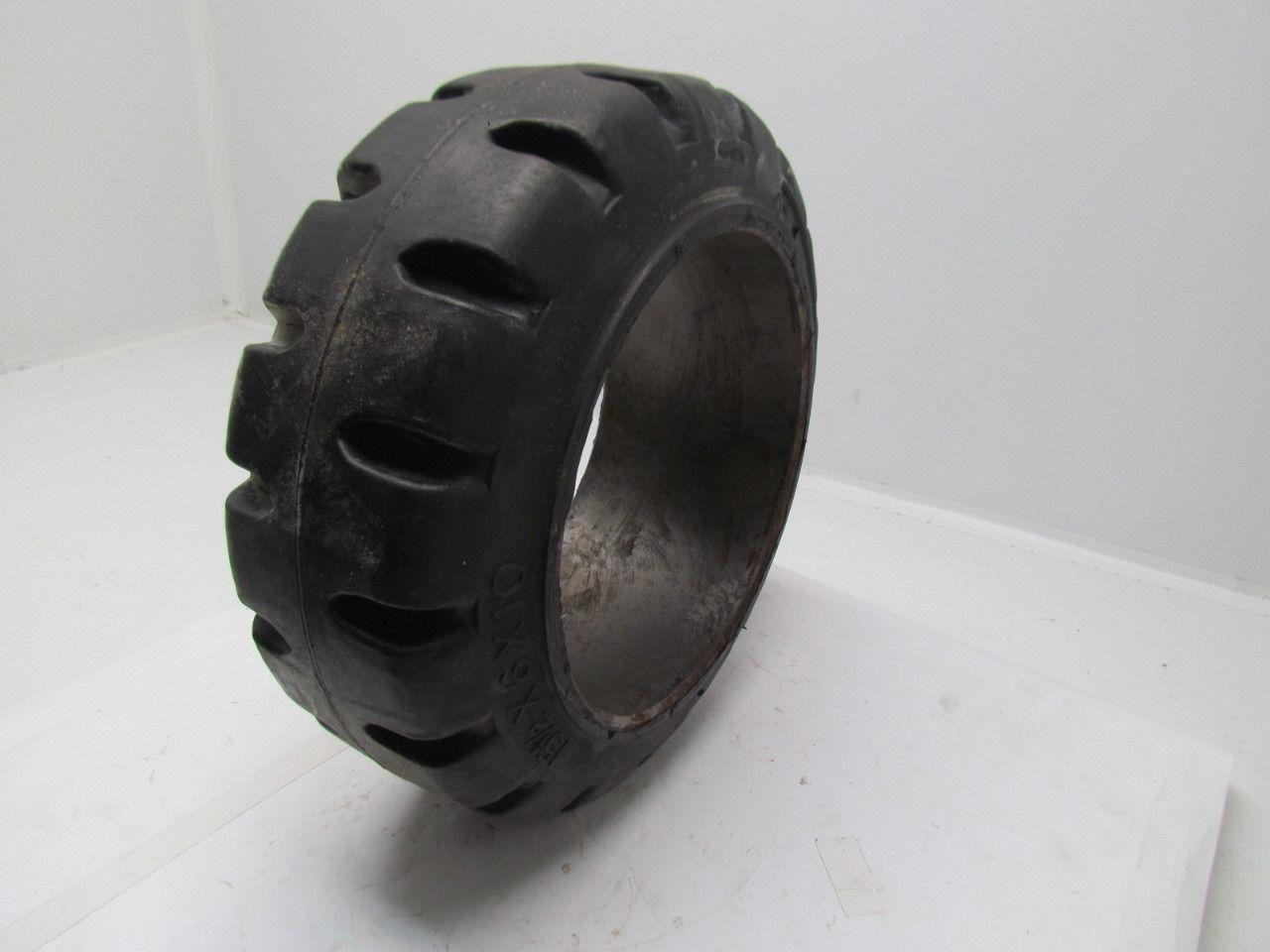 Mega-T 15-1/2"x6"x10" Press On Traction Rubber Forklift Tire Wheel