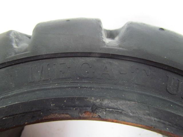 Mega-T 15-1/2"x6"x10" Press On Traction Rubber Forklift Tire Wheel