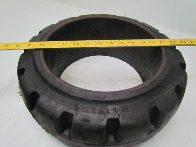 Superior 16-1/4"x6"x10-1/2" Press On Solid Rubber Traction Forklift Tire Wheel