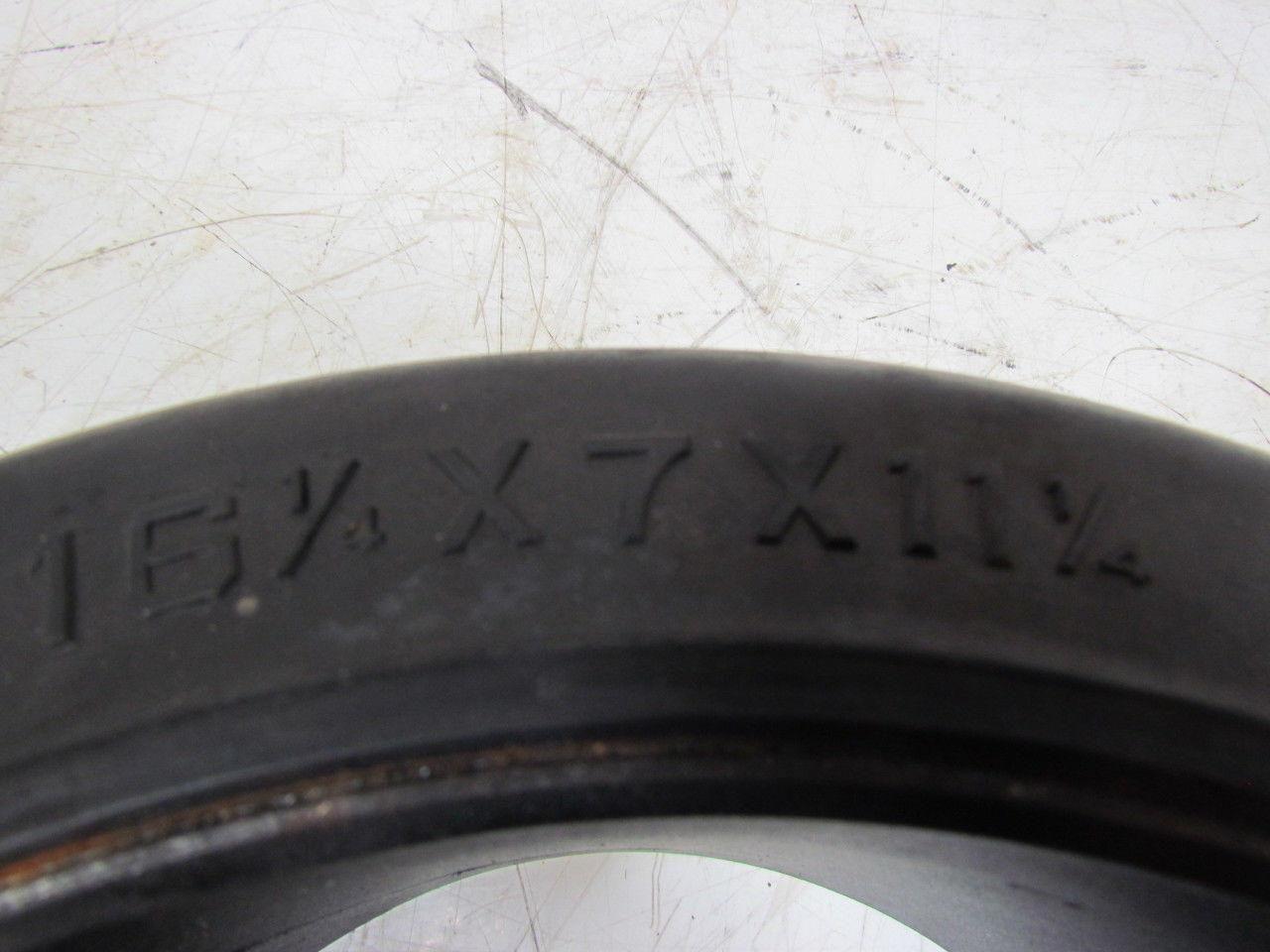 Monarch 16-1/4"x7"x11-1/4" Press On Solid Forklift Tire Wheel 413x178x286