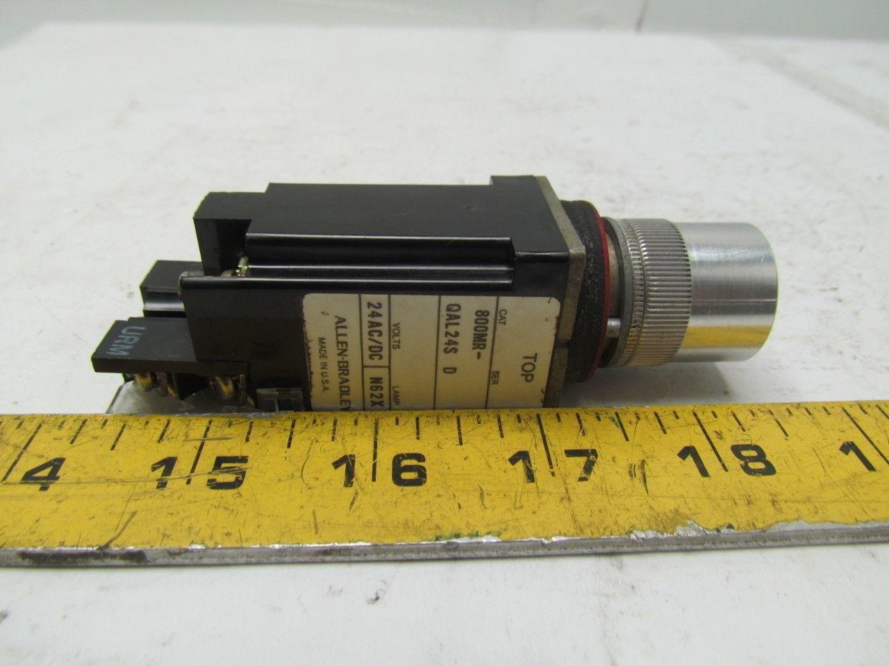 Allen Bradley 800MR-QAL24S Push Button Lighted Switch Green Lens