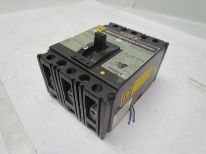 Square D FAL360151212 15Amp 3Pole Circuit Breaker w Aux Switch
