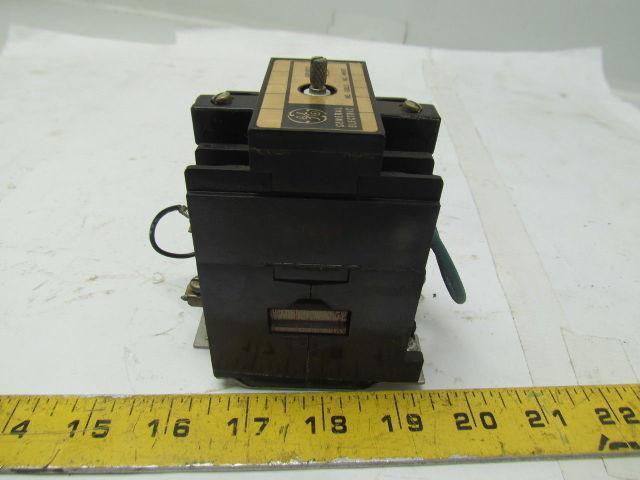 General Electric CR120B D030** Relay 3-Pole NO 600 Volt