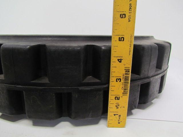 Monarch 20"X5"X16" Press On Traction Solid Rubber Forklift Tire Wheel