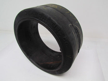 Bearcat 15"X7"X11-1/4" Press On Solid Rubber Smooth Forklift Tire Wheel