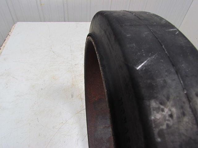 Monarch 20"x4"x16" Press On Solid Rubber Smooth Forklift Tire Wheel