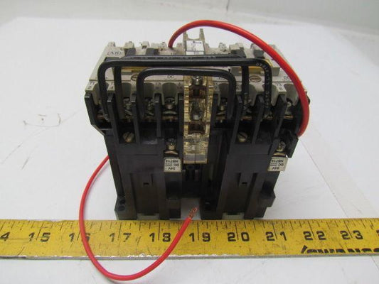 Allen Bradley 104-AO9NZ243 Ser A Reversing Contactor 600V 9A w/24VDC Coil