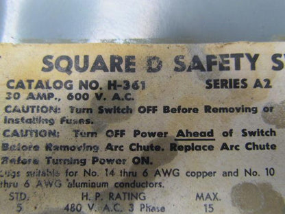 Square D H361 30 amp 600Volt fusedsafety switch disconnect