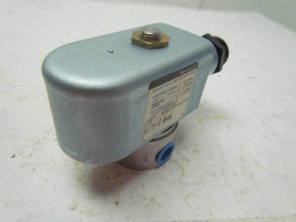 Honeywell 71215SN2QN00 2-Way Direct Acting NC Stainless Steel Valve Solenoid