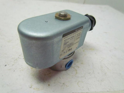 Honeywell 71215SN2QN00 2-Way Direct Acting NC Stainless Steel Valve Solenoid