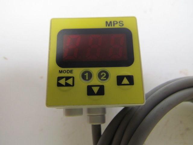 Convum MPS-P3N-PG Pressure sensor panel mount 0 to 145PSI range 1/8" NPSF