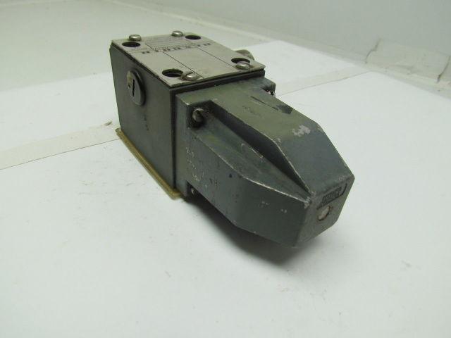 Rexroth 4WEH22HC31/8LN/5 4 way electrohydraulic size NG25 Valve